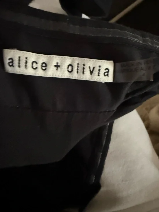 $398 Alice + Olivia Black Square-Neck Mini Dress - Picture 8 of 9